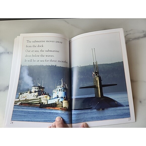 DK Level 1 Submarines And Submersibles - Picture 7 of 10